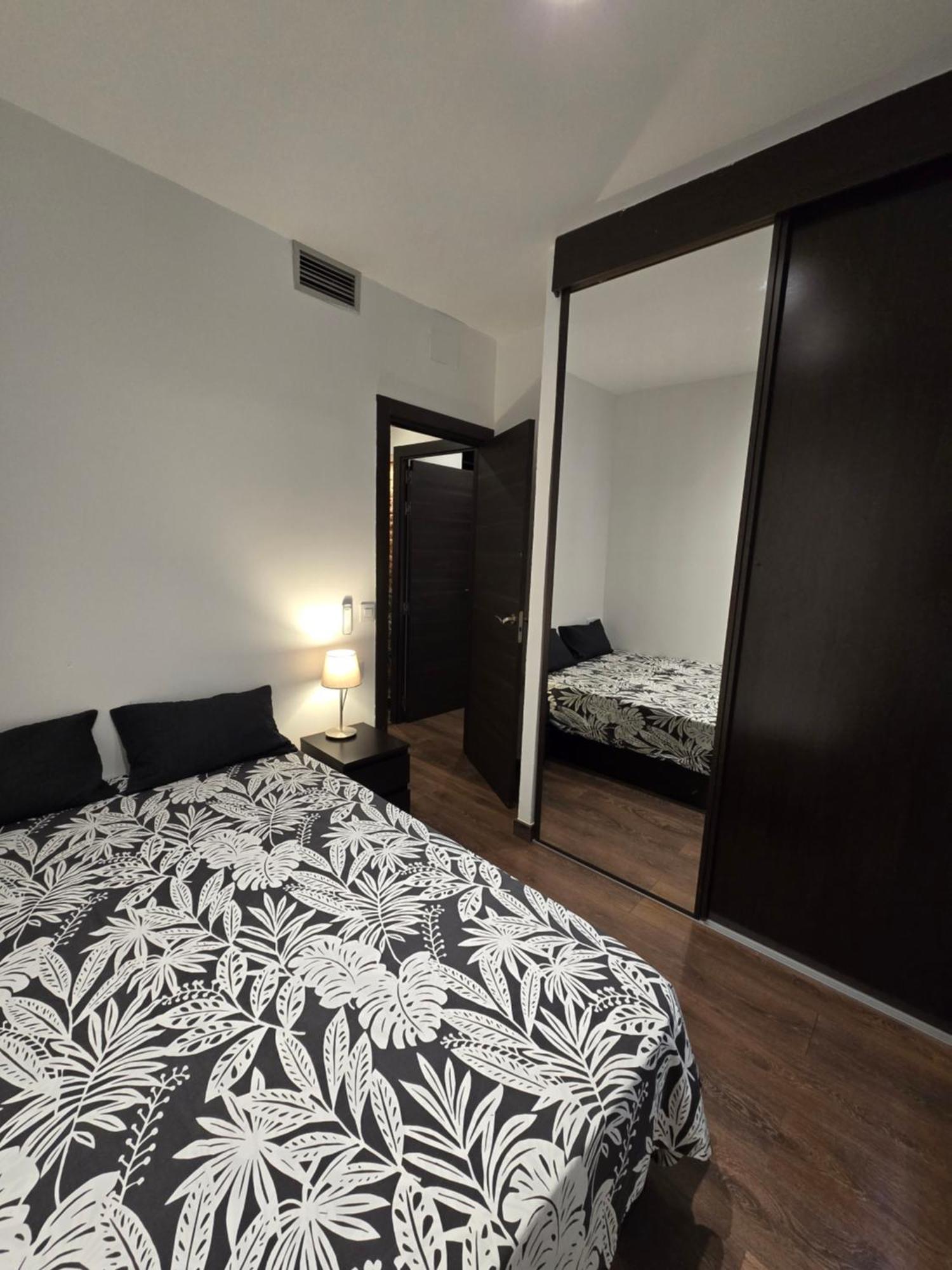 Apartamento Gfb17 Madrid Exteriör bild
