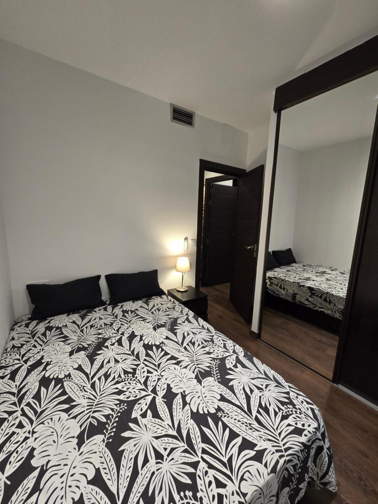 Apartamento Gfb17 Madrid Exteriör bild